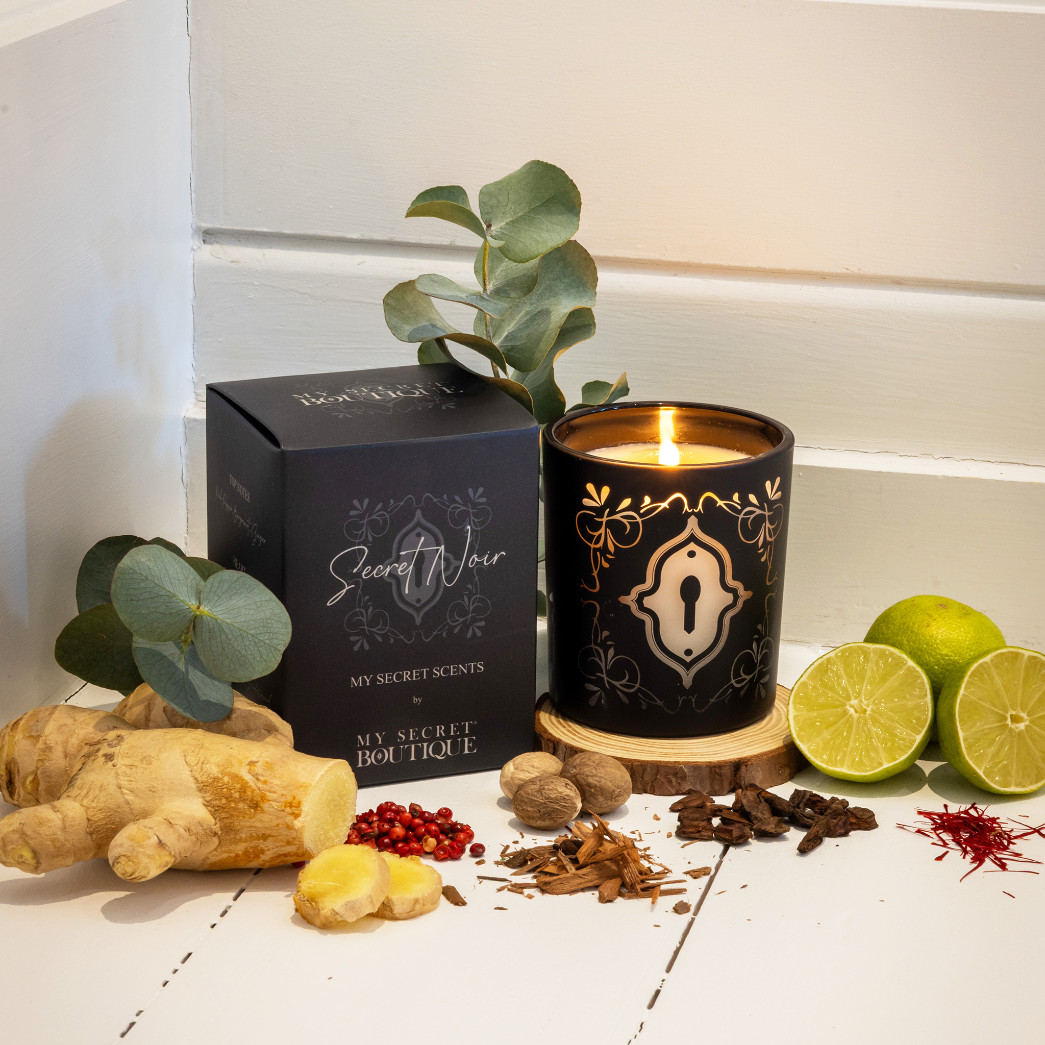 Secret Noir Scented Candle